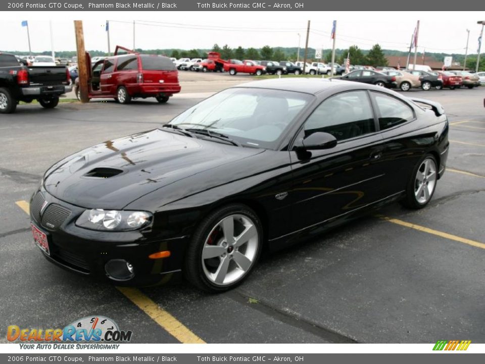2006 Pontiac GTO Coupe Phantom Black Metallic / Black Photo #6