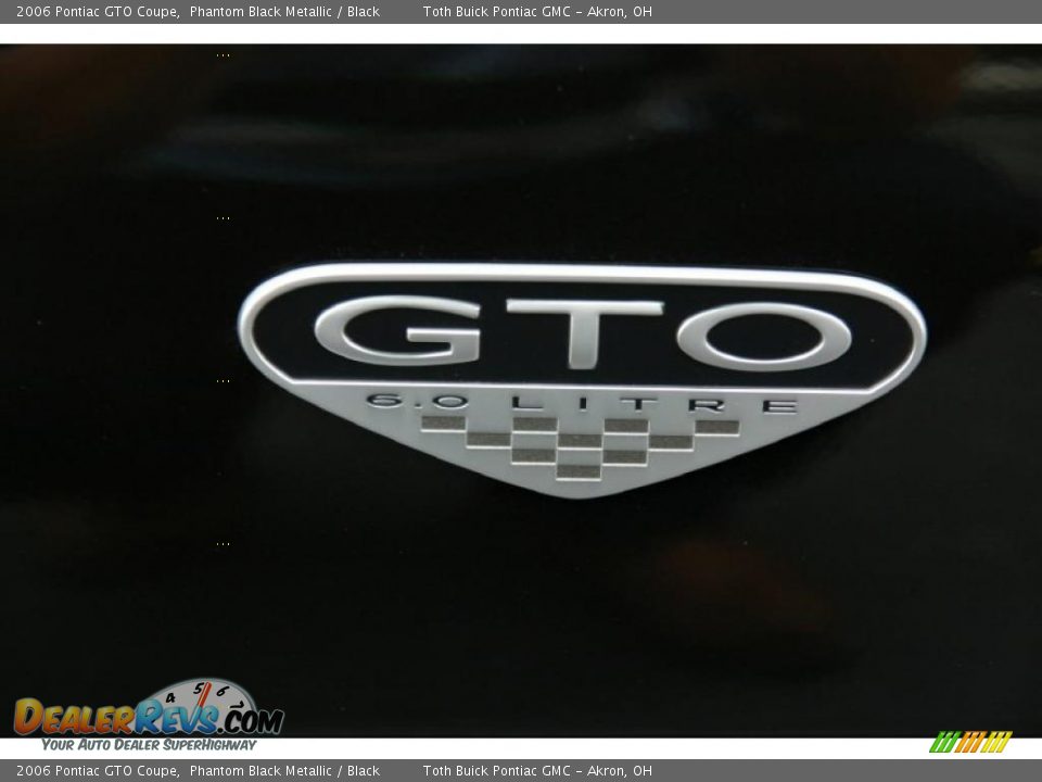 2006 Pontiac GTO Coupe Phantom Black Metallic / Black Photo #21