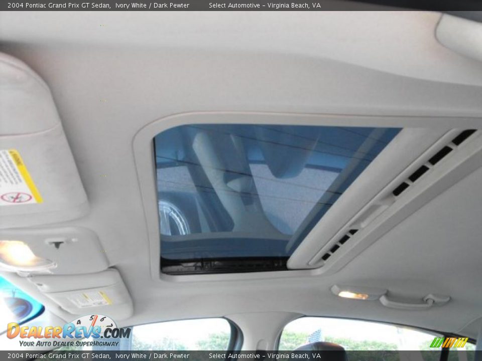 2004 Pontiac Grand Prix GT Sedan Ivory White / Dark Pewter Photo #11
