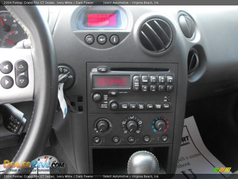 2004 Pontiac Grand Prix GT Sedan Ivory White / Dark Pewter Photo #16