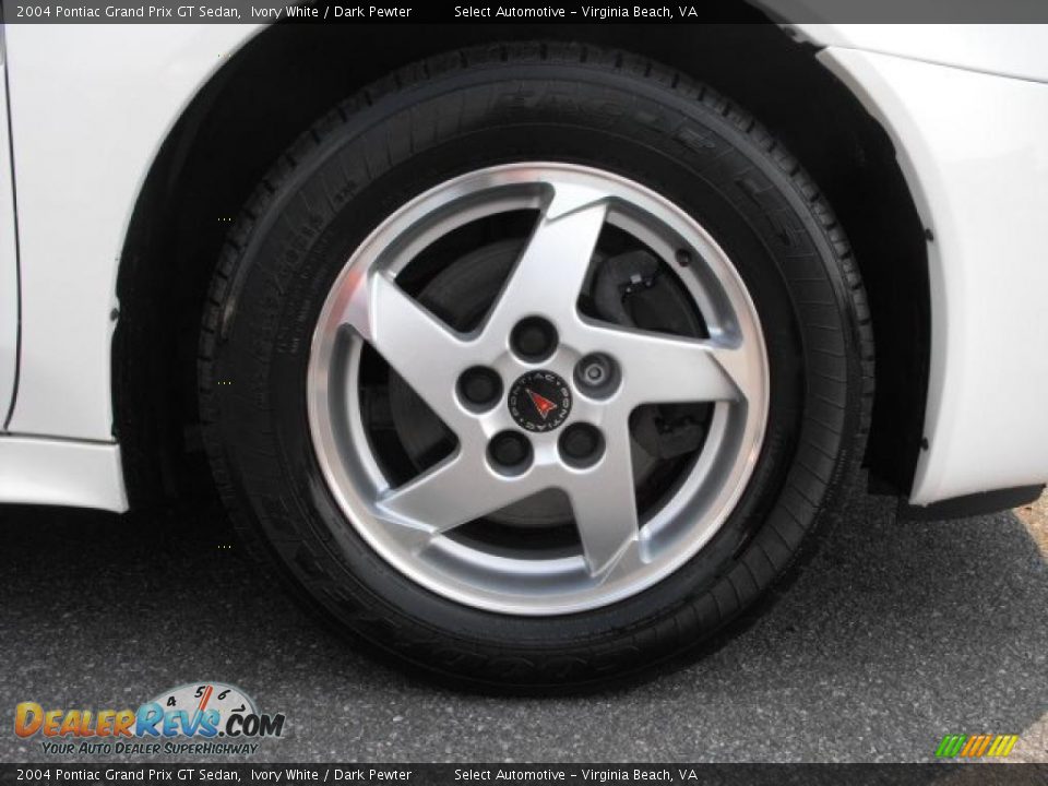 2004 Pontiac Grand Prix GT Sedan Ivory White / Dark Pewter Photo #20