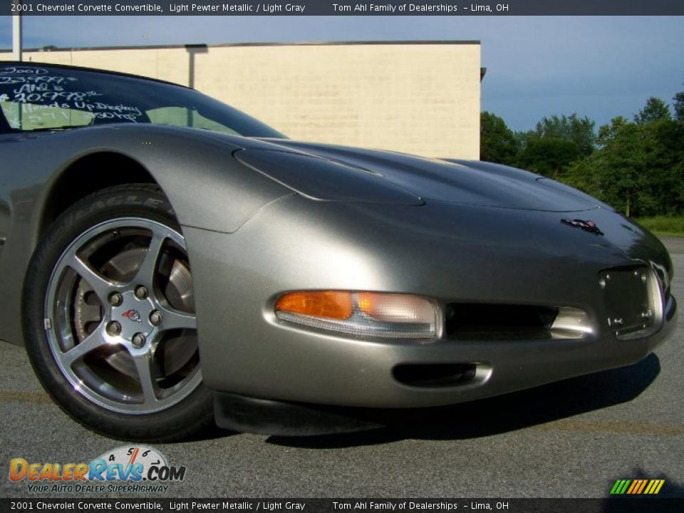 2001 Chevrolet Corvette Convertible Light Pewter Metallic / Light Gray Photo #3