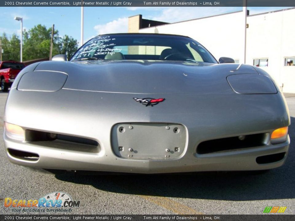 2001 Chevrolet Corvette Convertible Light Pewter Metallic / Light Gray Photo #4
