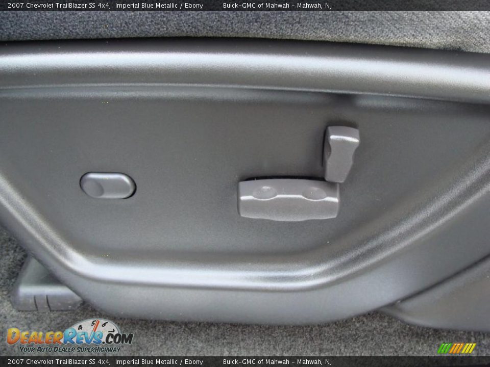 2007 Chevrolet TrailBlazer SS 4x4 Imperial Blue Metallic / Ebony Photo #13
