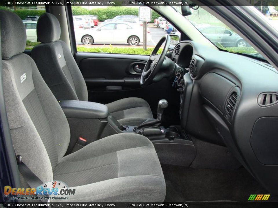 2007 Chevrolet TrailBlazer SS 4x4 Imperial Blue Metallic / Ebony Photo #16