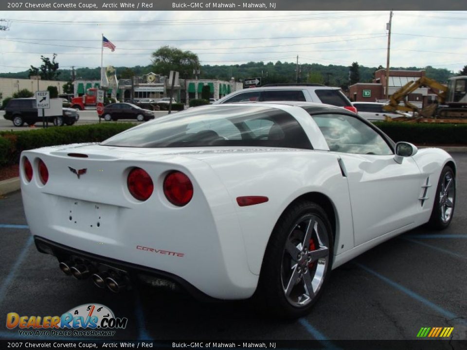 2007 Chevrolet Corvette Coupe Arctic White / Red Photo #2