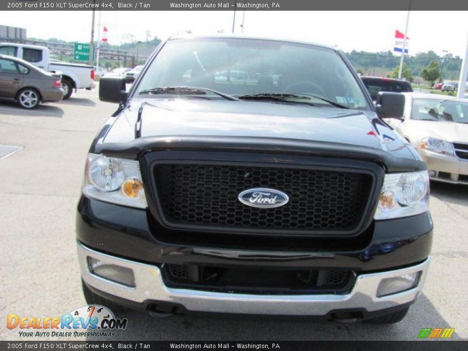2005 Ford F150 XLT SuperCrew 4x4 Black / Tan Photo #10