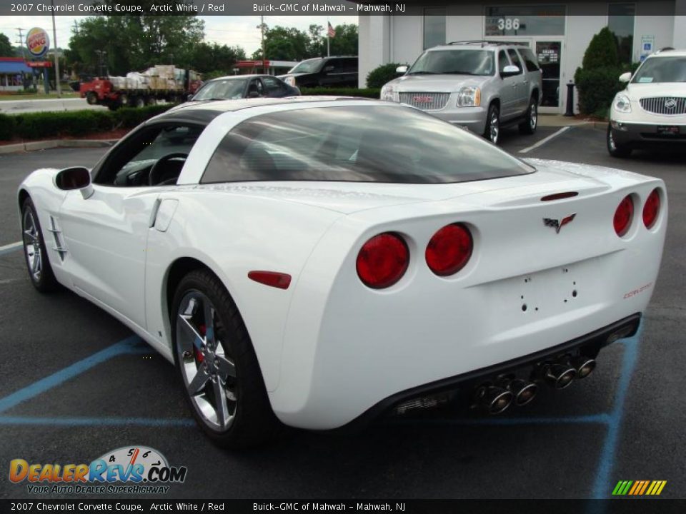 2007 Chevrolet Corvette Coupe Arctic White / Red Photo #9