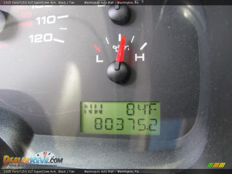 2005 Ford F150 XLT SuperCrew 4x4 Black / Tan Photo #20