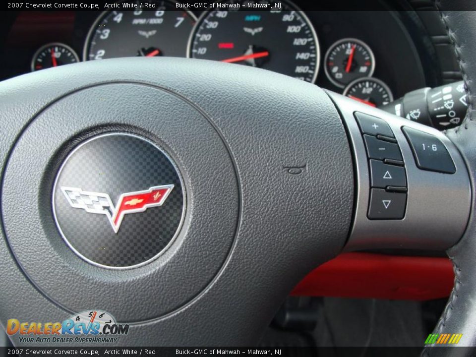 2007 Chevrolet Corvette Coupe Arctic White / Red Photo #19