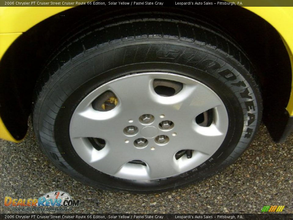 2006 Chrysler PT Cruiser Street Cruiser Route 66 Edition Solar Yellow / Pastel Slate Gray Photo #9