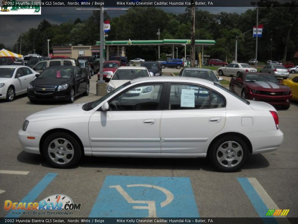 2002 Hyundai Elantra GLS Sedan Nordic White / Beige Photo #6