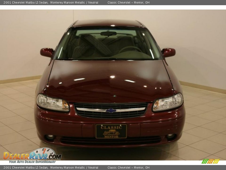 2001 Chevrolet Malibu LS Sedan Monterey Maroon Metallic / Neutral Photo #2