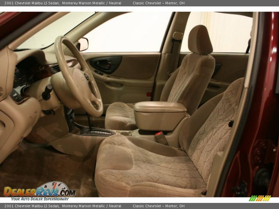 2001 Chevrolet Malibu LS Sedan Monterey Maroon Metallic / Neutral Photo #9
