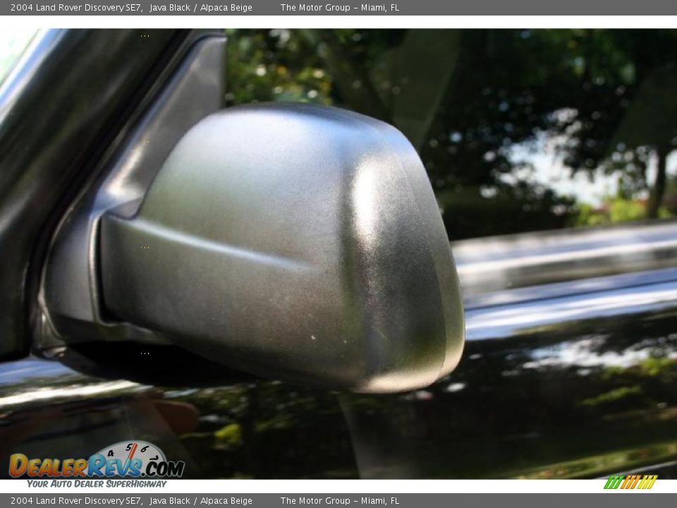 2004 Land Rover Discovery SE7 Java Black / Alpaca Beige Photo #28