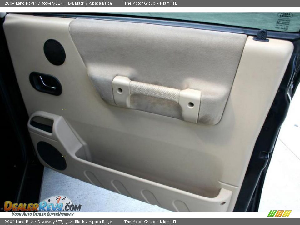 2004 Land Rover Discovery SE7 Java Black / Alpaca Beige Photo #36