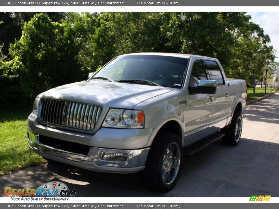 2006 Lincoln Mark LT SuperCrew 4x4 Silver Metallic / Light Parchment Photo #1