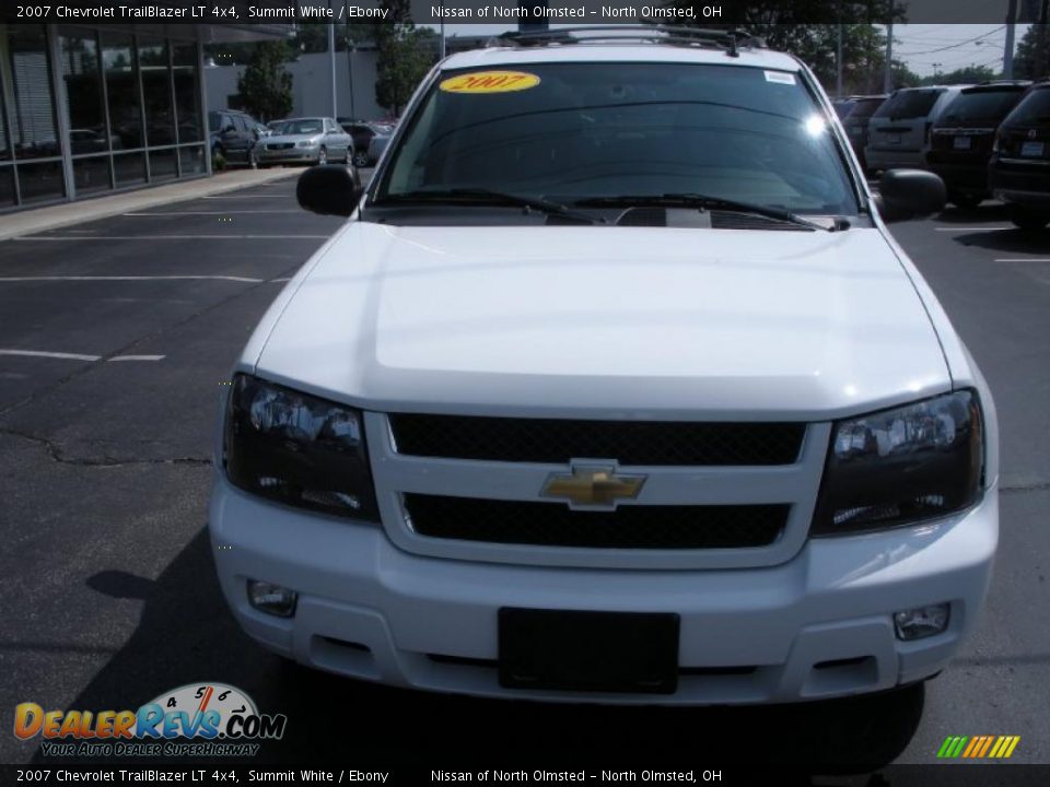 2007 Chevrolet TrailBlazer LT 4x4 Summit White / Ebony Photo #2
