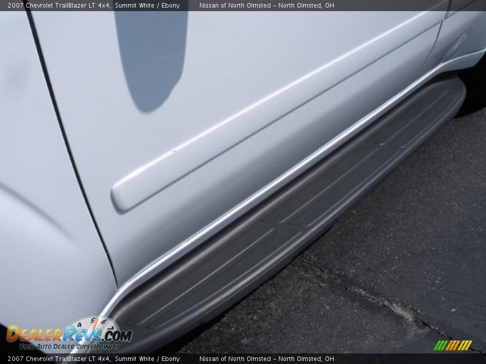 2007 Chevrolet TrailBlazer LT 4x4 Summit White / Ebony Photo #11