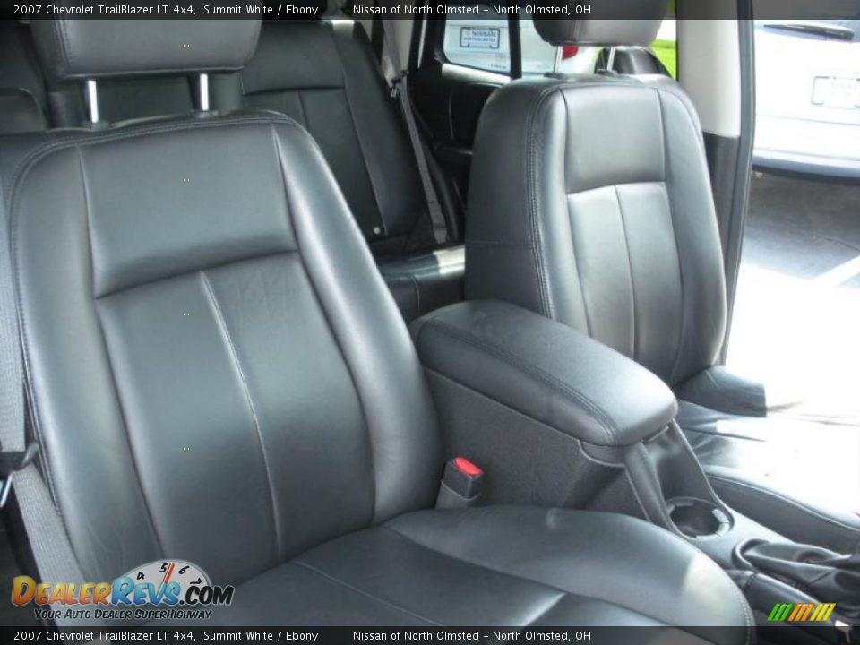 2007 Chevrolet TrailBlazer LT 4x4 Summit White / Ebony Photo #19