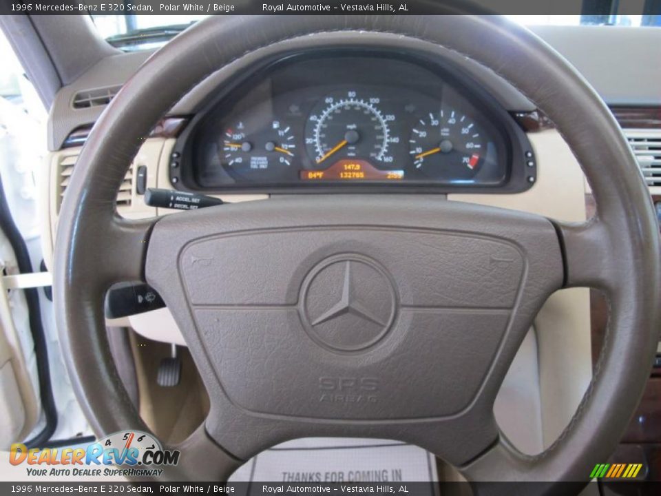 1996 Mercedes-Benz E 320 Sedan Polar White / Beige Photo #14