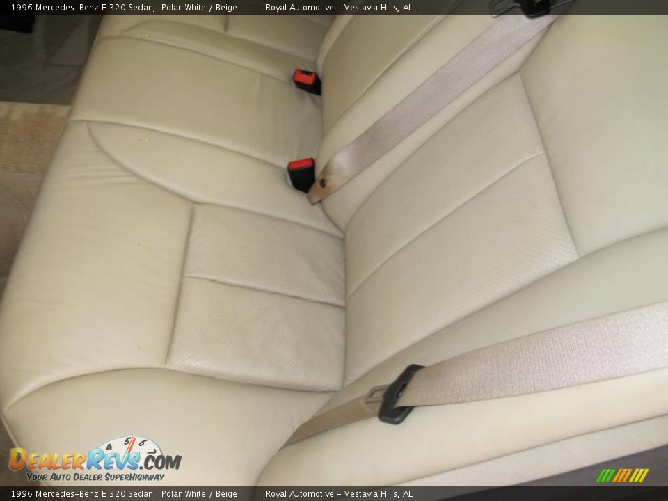 1996 Mercedes-Benz E 320 Sedan Polar White / Beige Photo #21