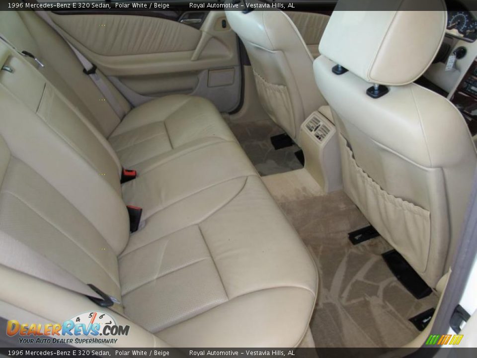 1996 Mercedes-Benz E 320 Sedan Polar White / Beige Photo #24