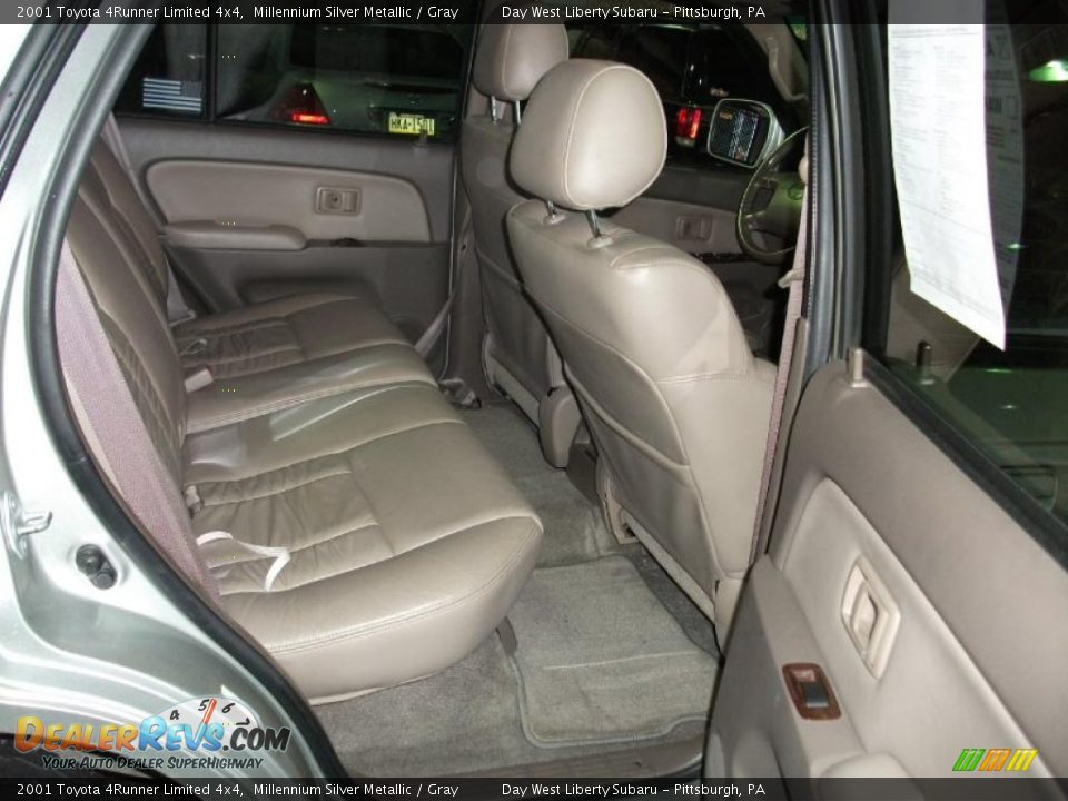 2001 Toyota 4Runner Limited 4x4 Millennium Silver Metallic / Gray Photo #13