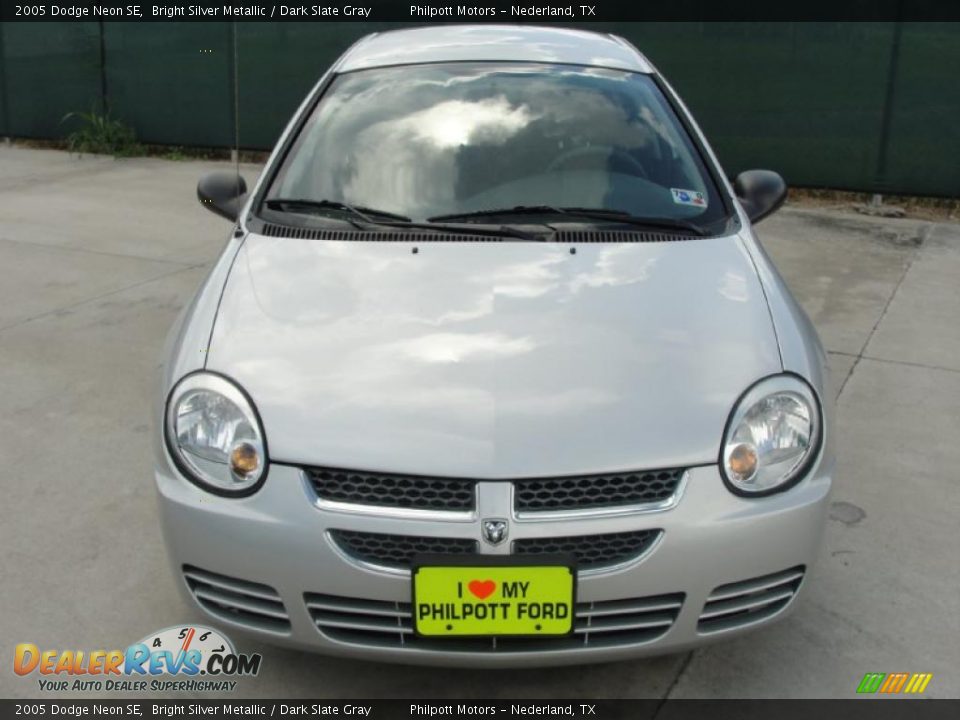 2005 Dodge Neon SE Bright Silver Metallic / Dark Slate Gray Photo #8