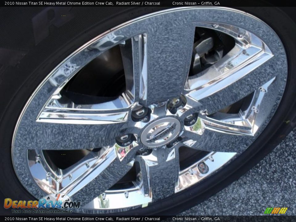 2010 Nissan Titan SE Heavy Metal Chrome Edition Crew Cab Radiant Silver / Charcoal Photo #10