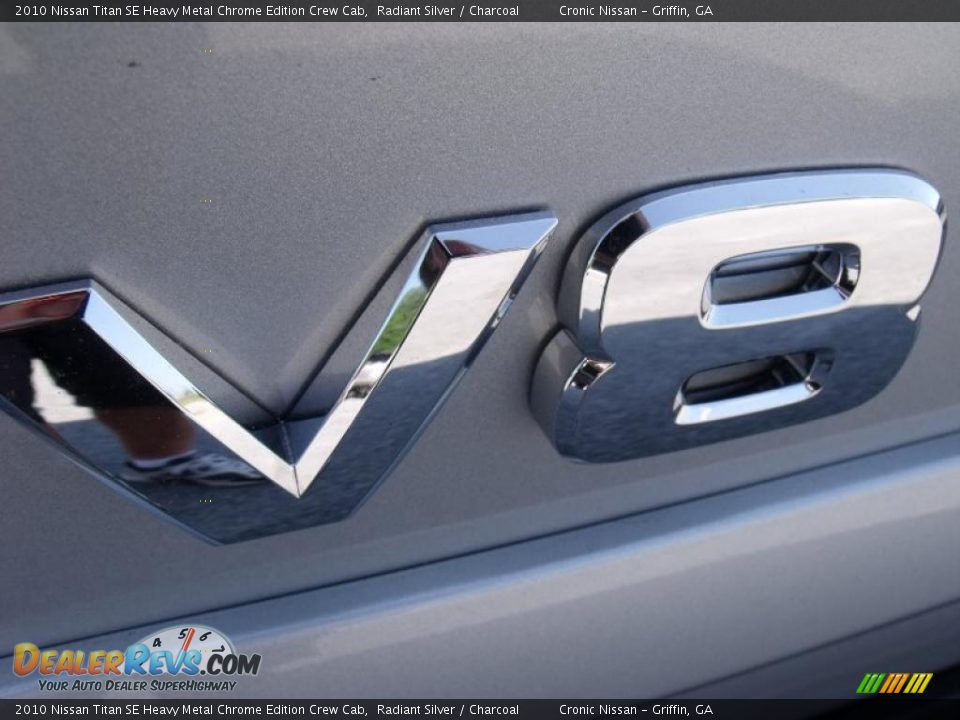 2010 Nissan Titan SE Heavy Metal Chrome Edition Crew Cab Radiant Silver / Charcoal Photo #12