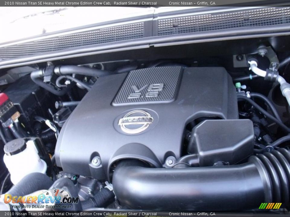 2010 Nissan Titan SE Heavy Metal Chrome Edition Crew Cab Radiant Silver / Charcoal Photo #13
