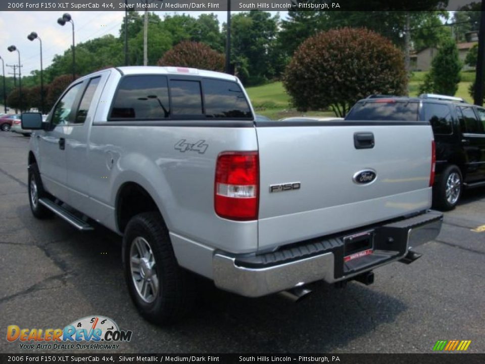2006 Ford F150 XLT SuperCab 4x4 Silver Metallic / Medium/Dark Flint Photo #2