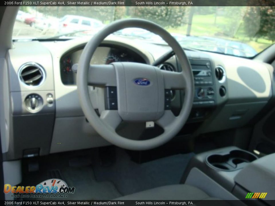 2006 Ford F150 XLT SuperCab 4x4 Silver Metallic / Medium/Dark Flint Photo #11