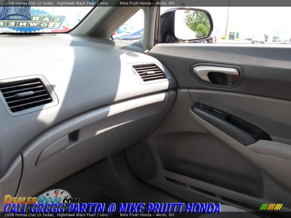 2008 Honda Civic LX Sedan Nighthawk Black Pearl / Ivory Photo #21