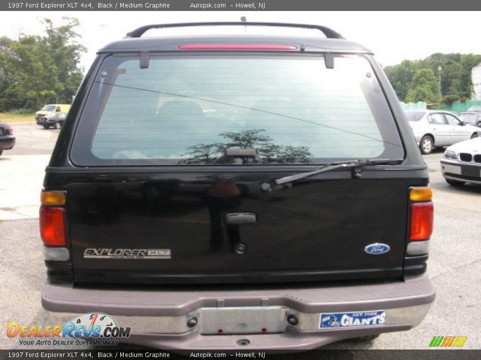 1997 Ford Explorer XLT 4x4 Black / Medium Graphite Photo #6
