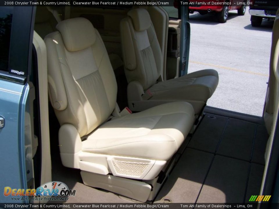 2008 Chrysler Town & Country Limited Clearwater Blue Pearlcoat / Medium Pebble Beige/Cream Photo #14