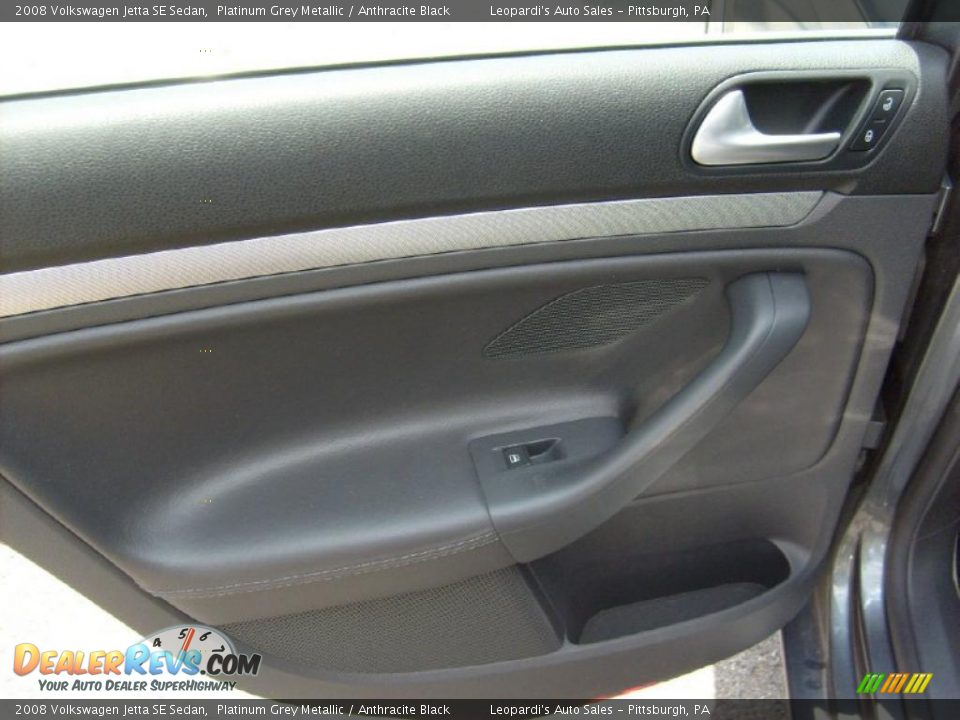2008 Volkswagen Jetta SE Sedan Platinum Grey Metallic / Anthracite Black Photo #16