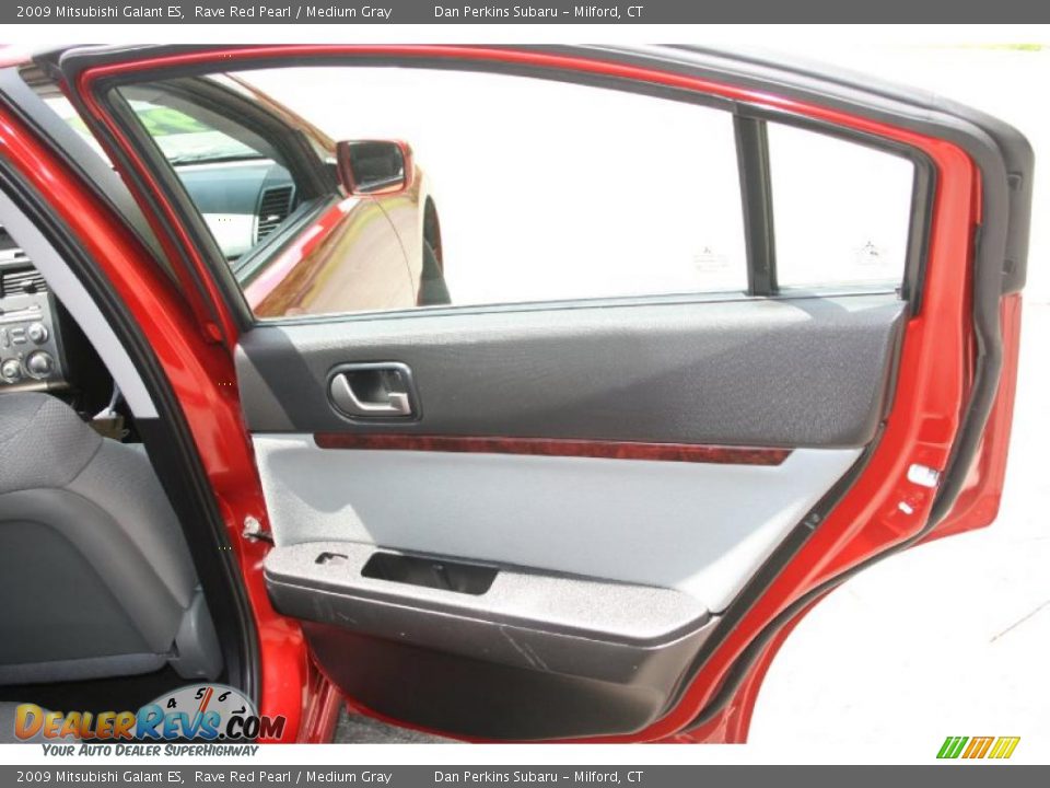 2009 Mitsubishi Galant ES Rave Red Pearl / Medium Gray Photo #15
