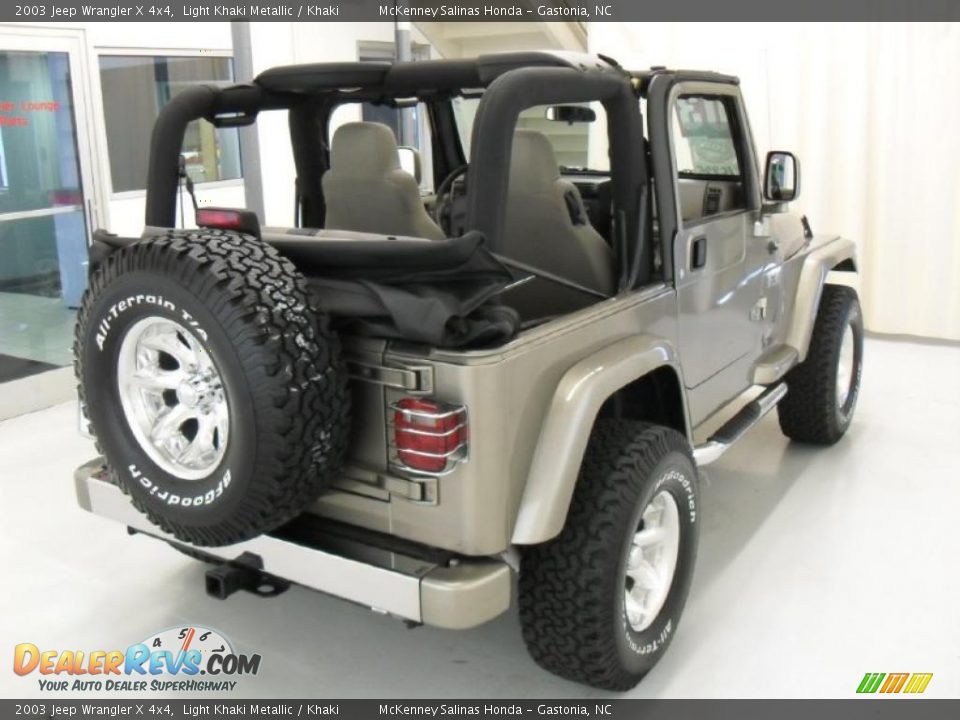 2003 Jeep Wrangler X 4x4 Light Khaki Metallic / Khaki Photo #4