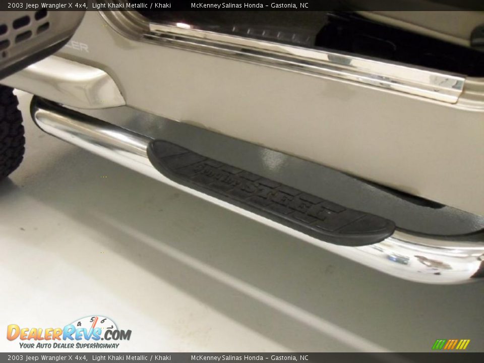 2003 Jeep Wrangler X 4x4 Light Khaki Metallic / Khaki Photo #11