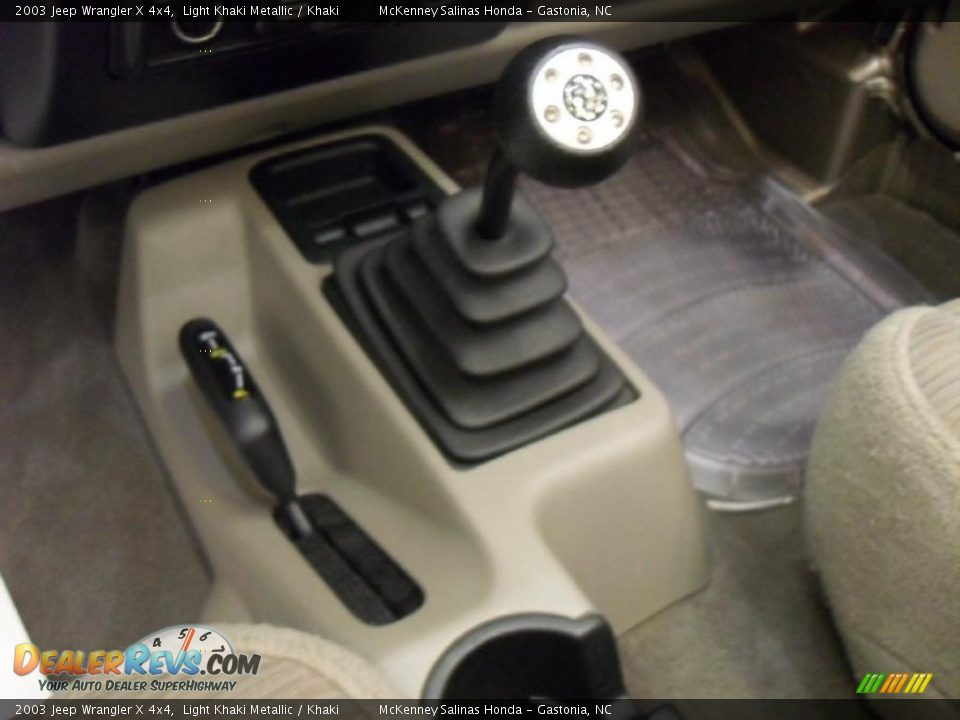 2003 Jeep Wrangler X 4x4 Light Khaki Metallic / Khaki Photo #14
