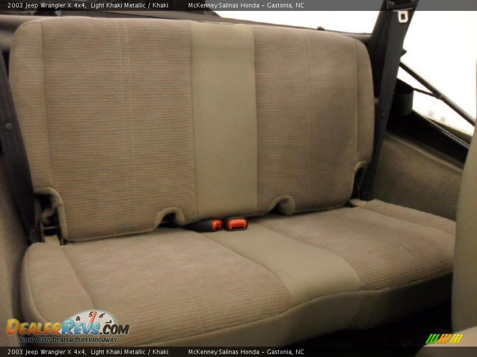 2003 Jeep Wrangler X 4x4 Light Khaki Metallic / Khaki Photo #16