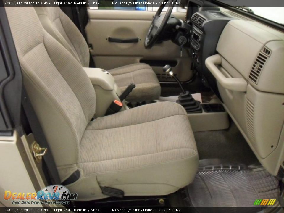 2003 Jeep Wrangler X 4x4 Light Khaki Metallic / Khaki Photo #19