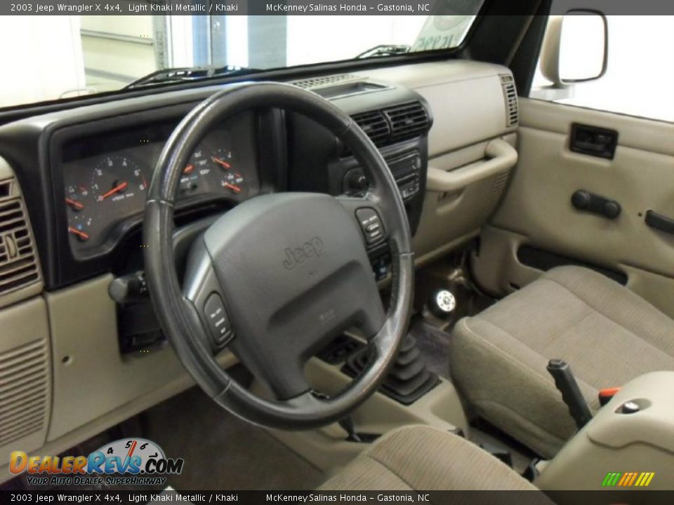 2003 Jeep Wrangler X 4x4 Light Khaki Metallic / Khaki Photo #22