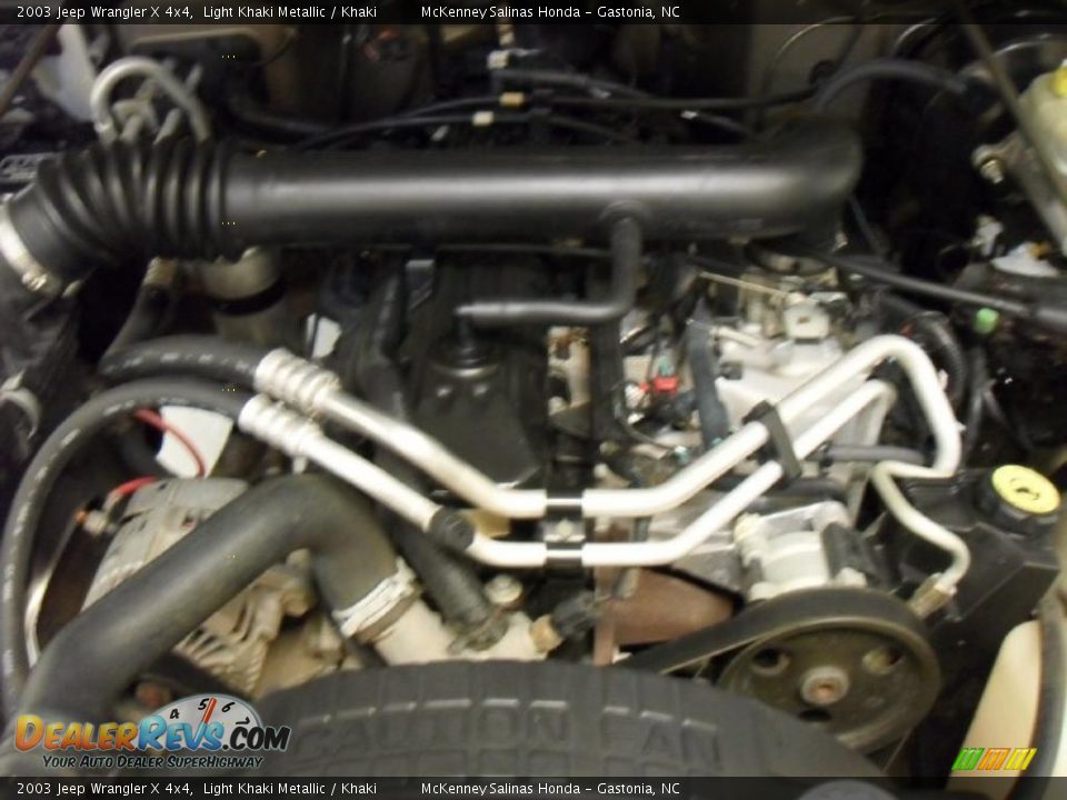 2003 Jeep Wrangler X 4x4 Light Khaki Metallic / Khaki Photo #24