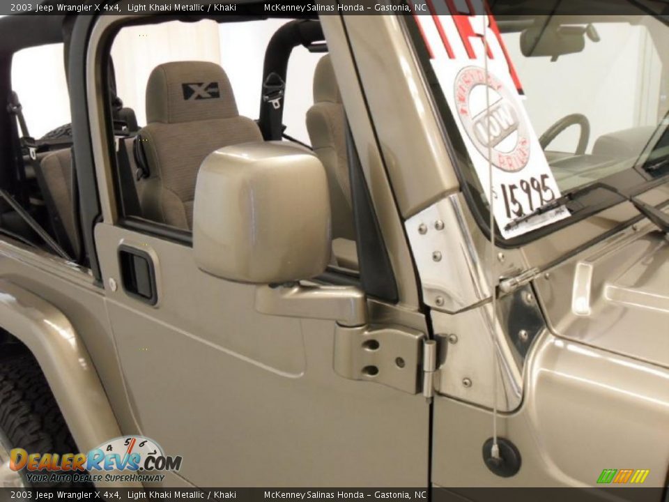 2003 Jeep Wrangler X 4x4 Light Khaki Metallic / Khaki Photo #25