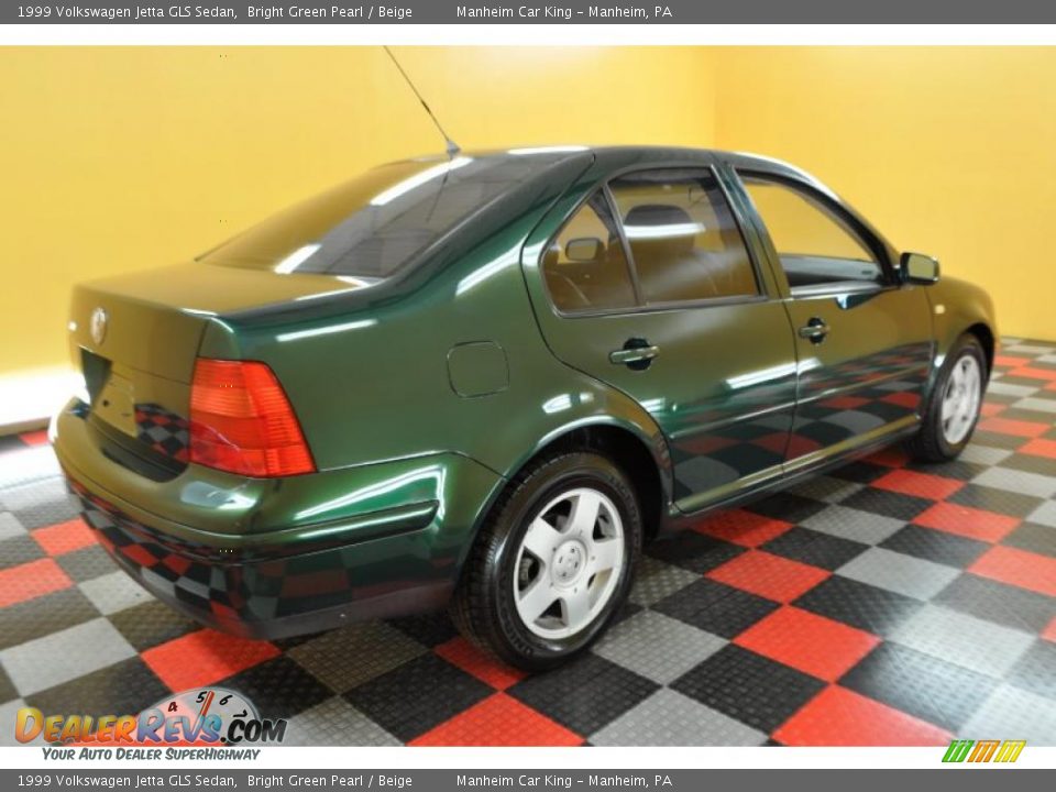 1999 Volkswagen Jetta GLS Sedan Bright Green Pearl / Beige Photo #6