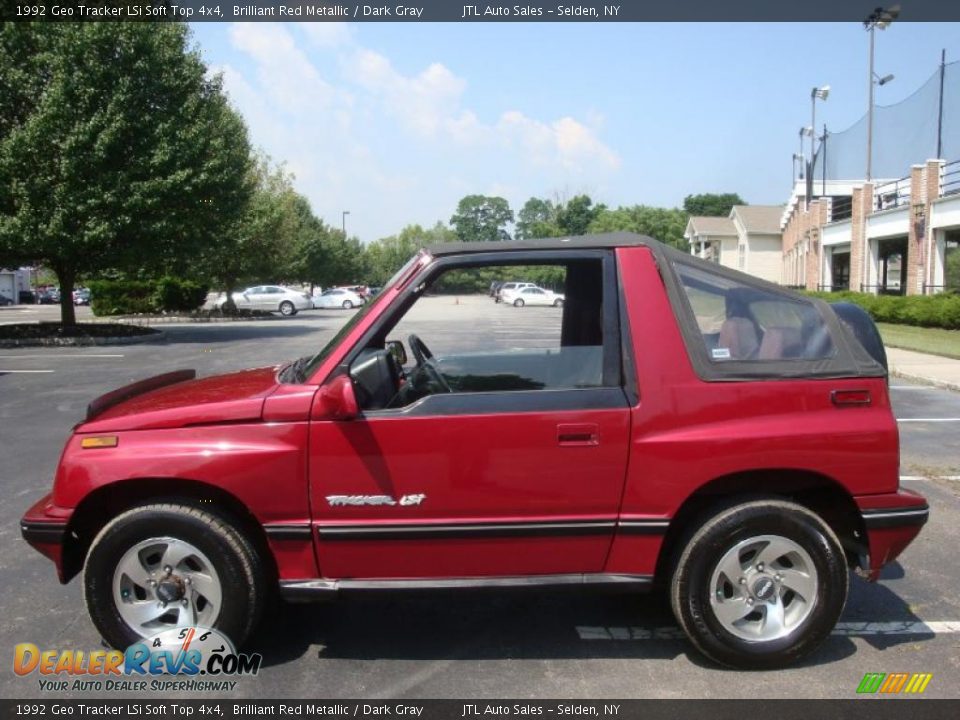 1992 Geo Tracker LSi Soft Top 4x4 Brilliant Red Metallic / Dark Gray Photo #3