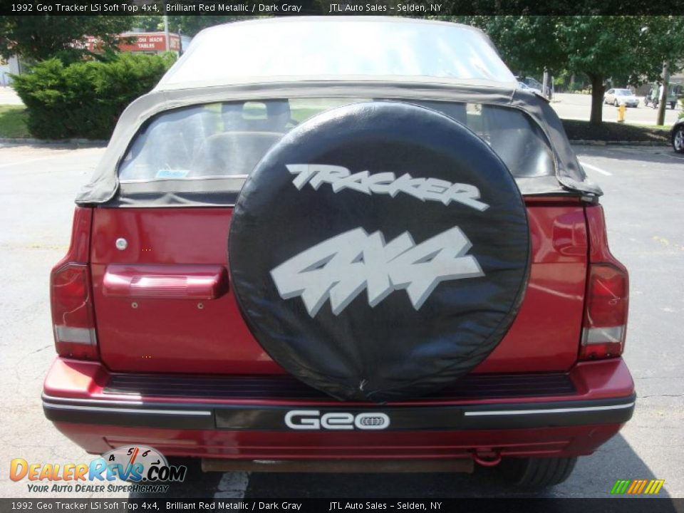 1992 Geo Tracker LSi Soft Top 4x4 Brilliant Red Metallic / Dark Gray Photo #5